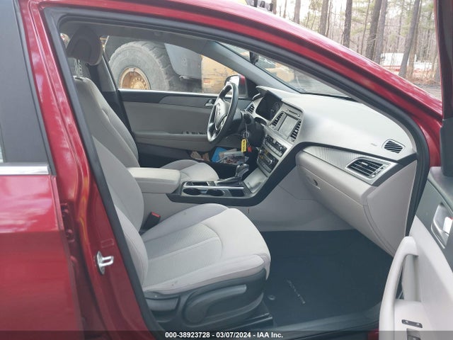 Hyundai SONATA SE 2016 5NPE24AF3GH387148 Image 5