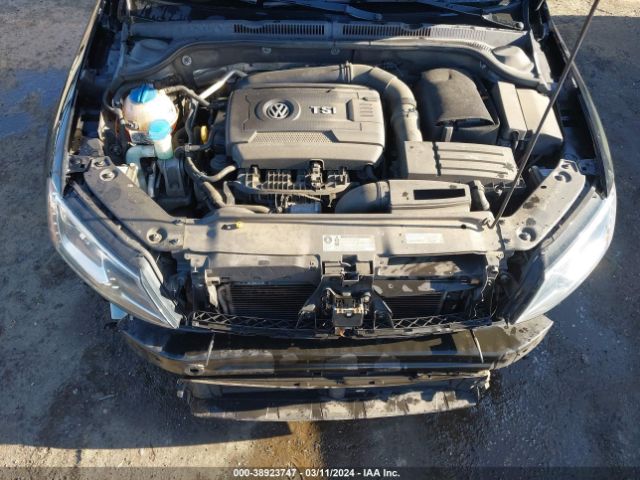 3VWD17AJ4FM310993 Volkswagen Jetta 1.8t Se