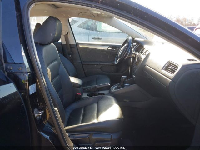 3VWD17AJ4FM310993 Volkswagen Jetta 1.8t Se