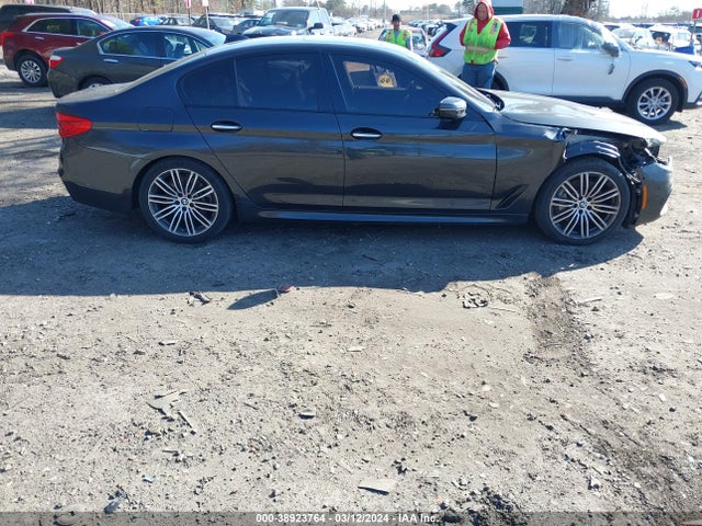 BMW 540i Xdrive 2017 WBAJE7C37HG887388 Image 13