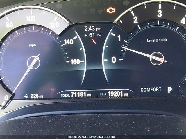 BMW 540i Xdrive 2017 WBAJE7C37HG887388 Image 15