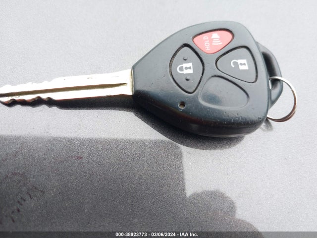 2008 TOYOTA RAV4 VIN: JTMZD33V586078139