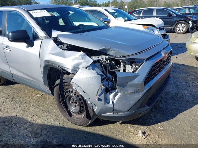 Toyota RAV4 LE 2022 2T3H1RFVXNW188651 Image 6