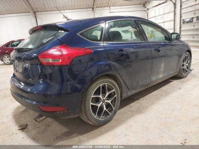 1FADP3M29HL200921 Ford FOCUS SEL