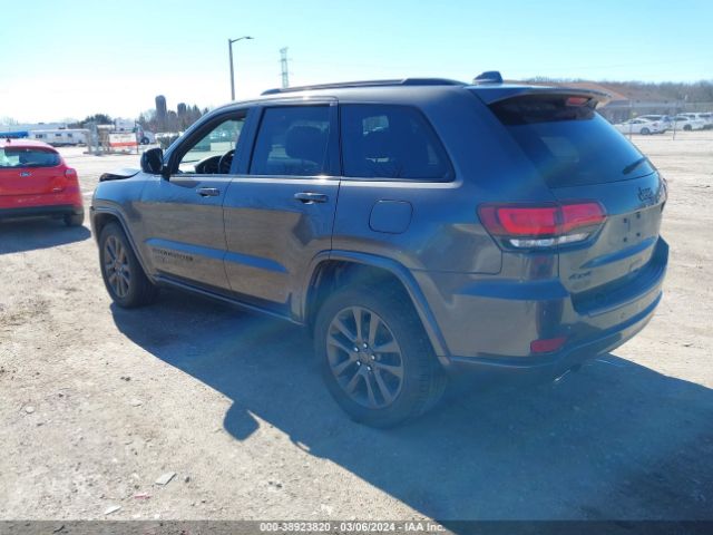 2017 JEEP GRAND CHEROKEE 1C4RJFBG4HC633810 Photo 2
