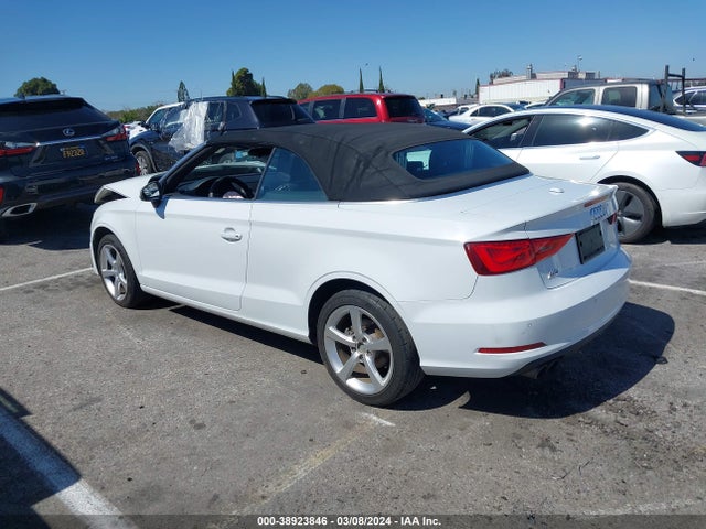 Audi A3 1.8t Premium 2015 WAU6CLFF8F1127724 Image 3