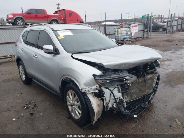 Nissan ROGUE SV 2018 5N1AT2MT4JC813042 главное изображение