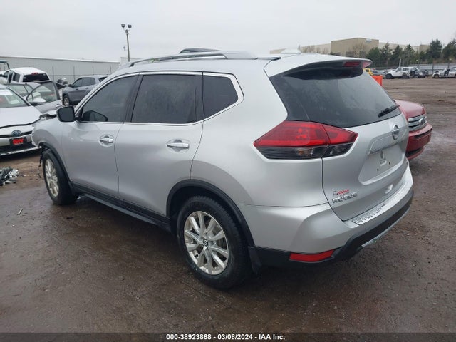Nissan ROGUE SV 2018 5N1AT2MT4JC813042 Image 3