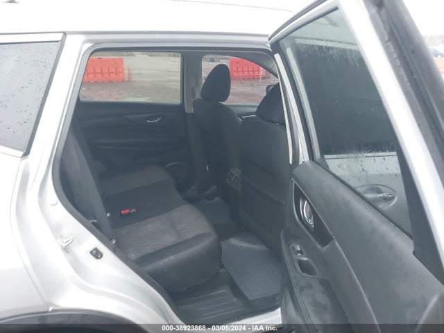 Nissan ROGUE SV 2018 5N1AT2MT4JC813042 Image 8