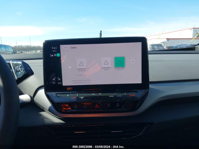 Volkswagen ID.4 2023 1V2VMPE89PC038884 Image 18