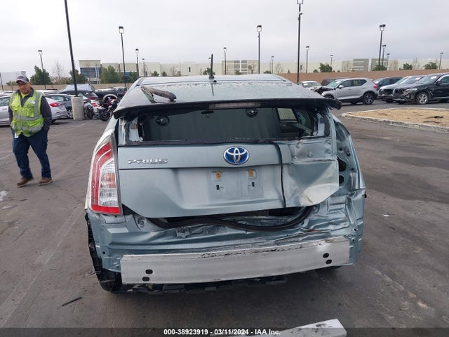 Toyota Prius Two 2014 JTDKN3DU0E1754512 Image 6