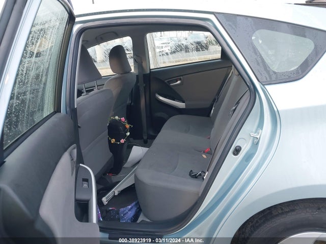 Toyota Prius Two 2014 JTDKN3DU0E1754512 Image 8