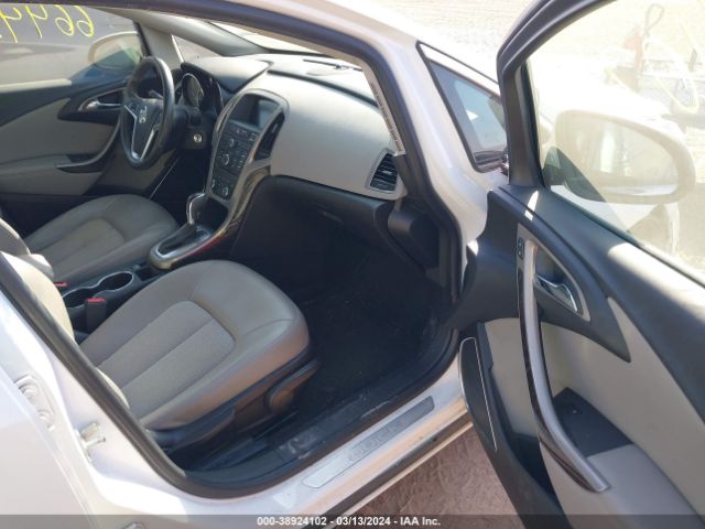 1G4PR5SK8E4116994 Buick Verano Convenience Group