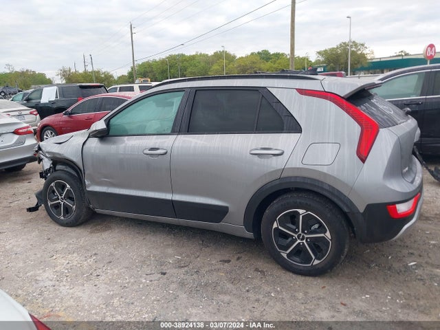 KIA NIRO LX 2023 KNDCP3LE9P5100936 Image 14