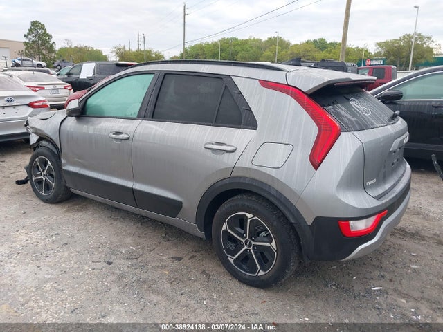 KIA NIRO LX 2023 KNDCP3LE9P5100936 Image 3