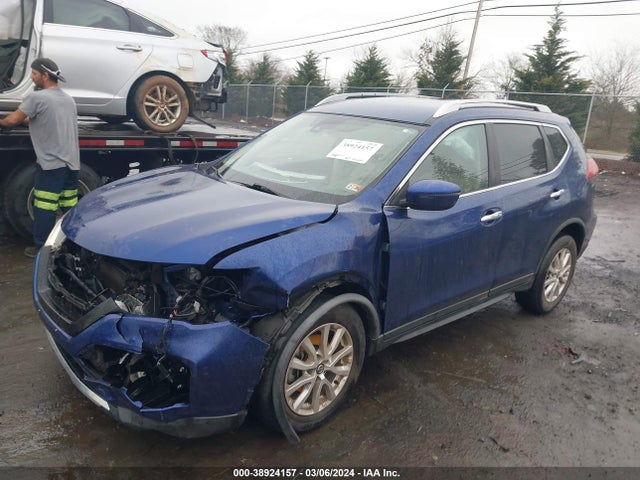 Nissan ROGUE SV 2019 JN8AT2MT9KW258243 Image 2
