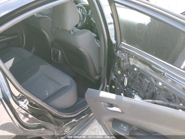 2C3CDXHG0JH143561 Dodge Charger Sxt Plus Rwd