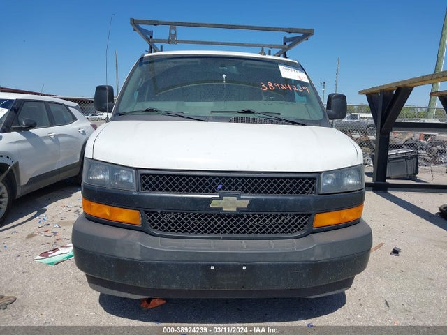 Chevrolet Express 2500 Work Van 2019 1GCWGAFG8K1189316 Image 12
