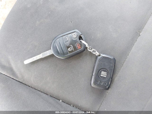 Ford FIESTA SE 2016 3FADP4BJ1GM111793 Image 11