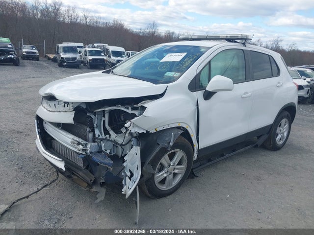 Chevrolet Trax Awd Ls 2021 KL7CJNSB5MB312361 Image 2