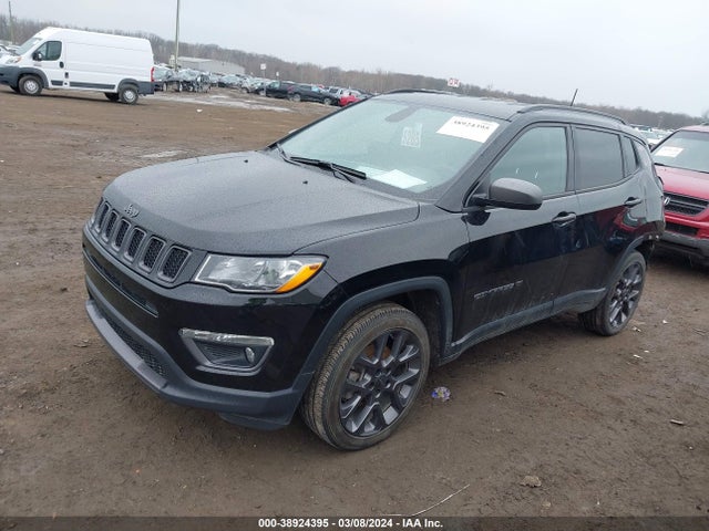 Jeep Compass 80th Anniversary 4x4 2021 3C4NJDEB9MT550343 Image 2