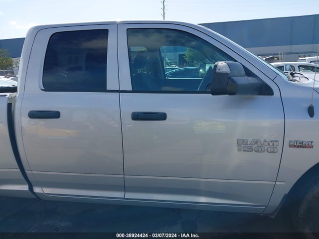 RAM 1500 Tradesman Quad Cab 4x2 6'4 Box 2018 1C6RR6FT3JS156922 Image 14