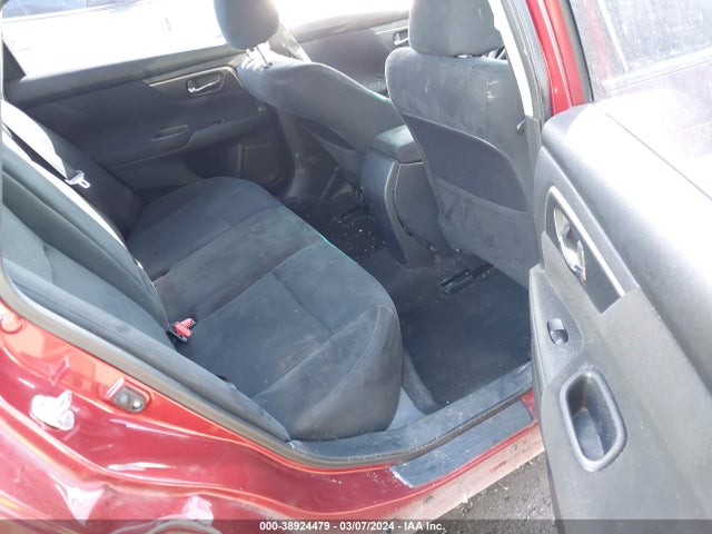 Nissan Altima 2.5 S 2015 1N4AL3AP9FC218248 Image 8