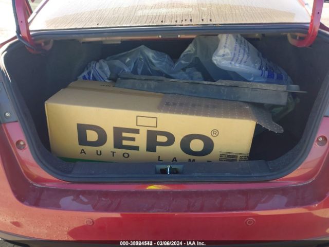 3N1CN8EV4ML824127 Nissan Versa Sv Xtronic Cvt