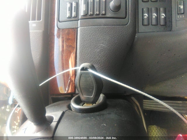 2004 BMW 3 SERIES WBABD33494PL04810 Photo 10