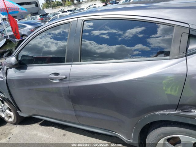 3CZRU5H35KM708102 Honda HR-V LX
