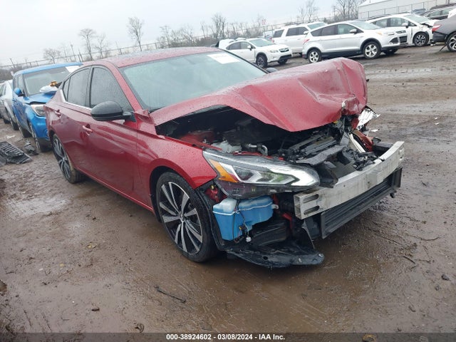 2019 1N4BL4CV5KC176368 main image