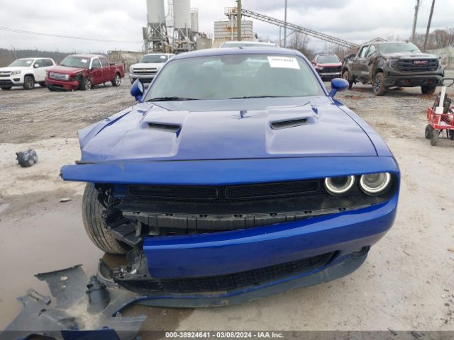 2C3CDZAG2NH125171 Dodge Challenger Sxt