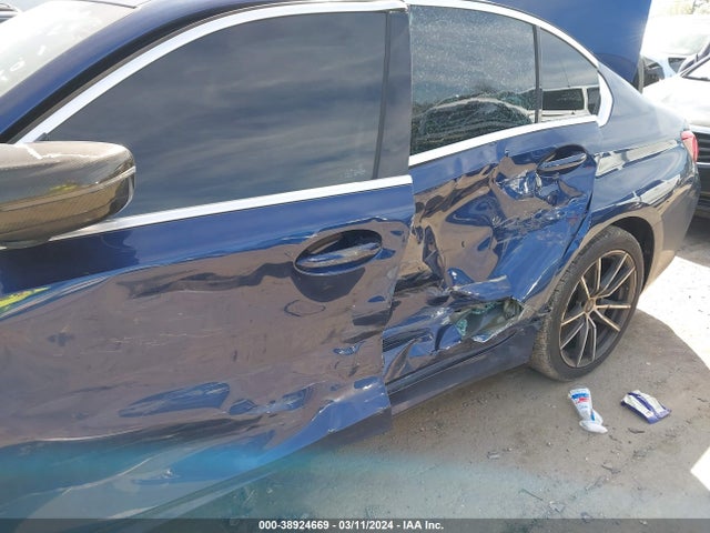 BMW 330I 2019 WBA5R1C56KAK07401 Image 6