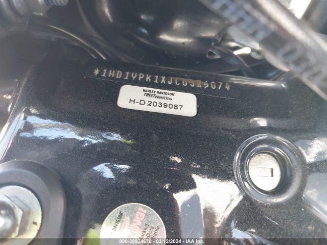 2018 HARLEY-DAVIDSON FLHCS 1HD1YPK1XJC038507 Photo 9