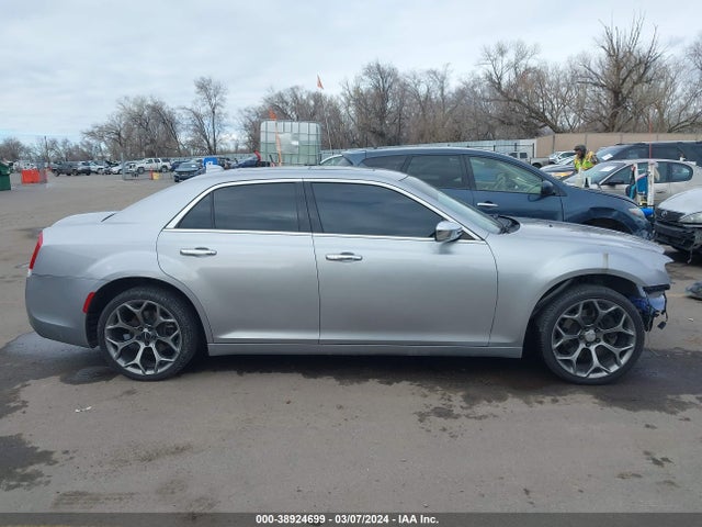 Chrysler 300c Awd 2015 2C3CCAKG8FH769486 Image 14