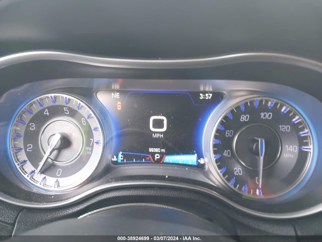 Chrysler 300c Awd 2015 2C3CCAKG8FH769486 Image 7