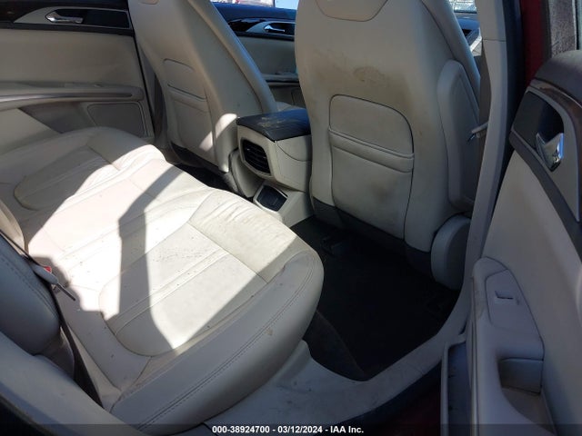Lincoln MKZ 2016 3LN6L2J99GR614965 Image 8