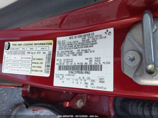Lincoln MKZ 2016 3LN6L2J99GR614965 Image 9