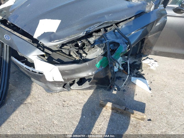 Ford FUSION SEL 2019 3FA6P0CD7KR180459 Image 6