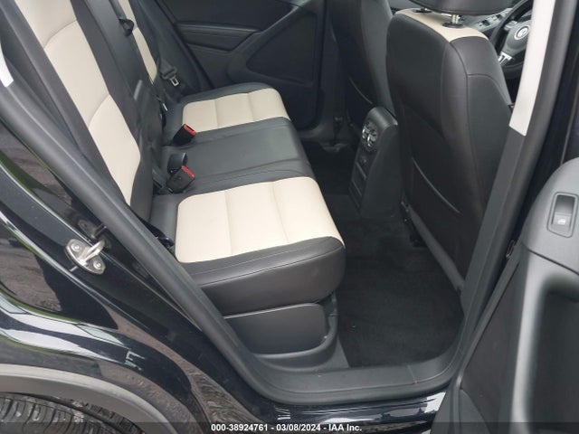 WVGBV7AX8HK010544 Volkswagen Tiguan 2.0t/2.0t S