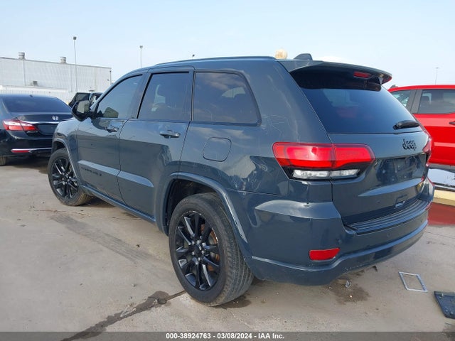 1C4RJEAG6JC141927 Jeep Grand Cherokee Altitude 4x2