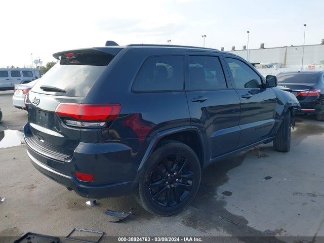 1C4RJEAG6JC141927 Jeep Grand Cherokee Altitude 4x2