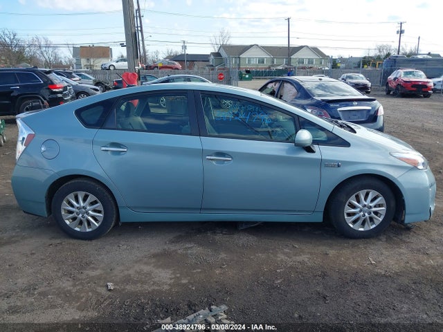 Toyota PRIUS PLUG-IN 2014 JTDKN3DP2E3060709 Image 12