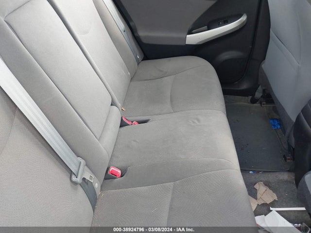 Toyota PRIUS PLUG-IN 2014 JTDKN3DP2E3060709 Image 8