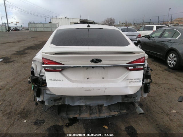Ford Fusion Hybrid Platinum 2018 3FA6P0RU2JR203975 Image 17