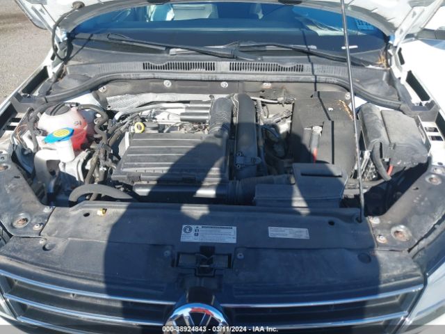 3VWDB7AJXHM232929 Volkswagen Jetta 1.4t Se