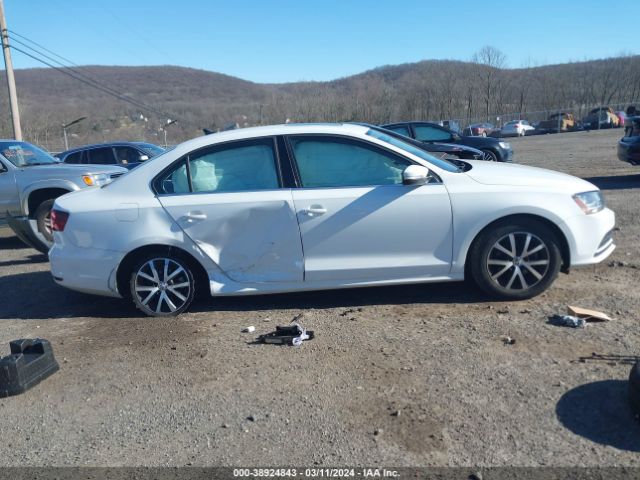 3VWDB7AJXHM232929 Volkswagen Jetta 1.4t Se