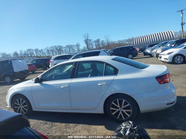 3VWDB7AJXHM232929 Volkswagen Jetta 1.4t Se
