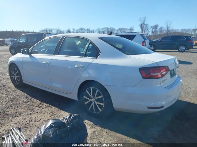 3VWDB7AJXHM232929 Volkswagen Jetta 1.4t Se