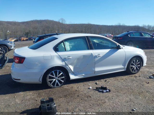 3VWDB7AJXHM232929 Volkswagen Jetta 1.4t Se